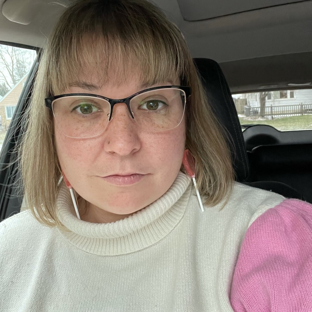 Meet your Posher, Whit